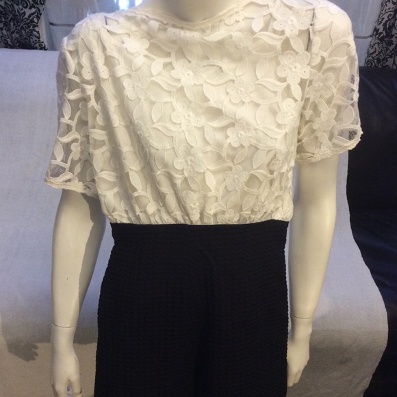 EUC Vintage white lace/black jersey short jumpsuit - Picture 2 of 14